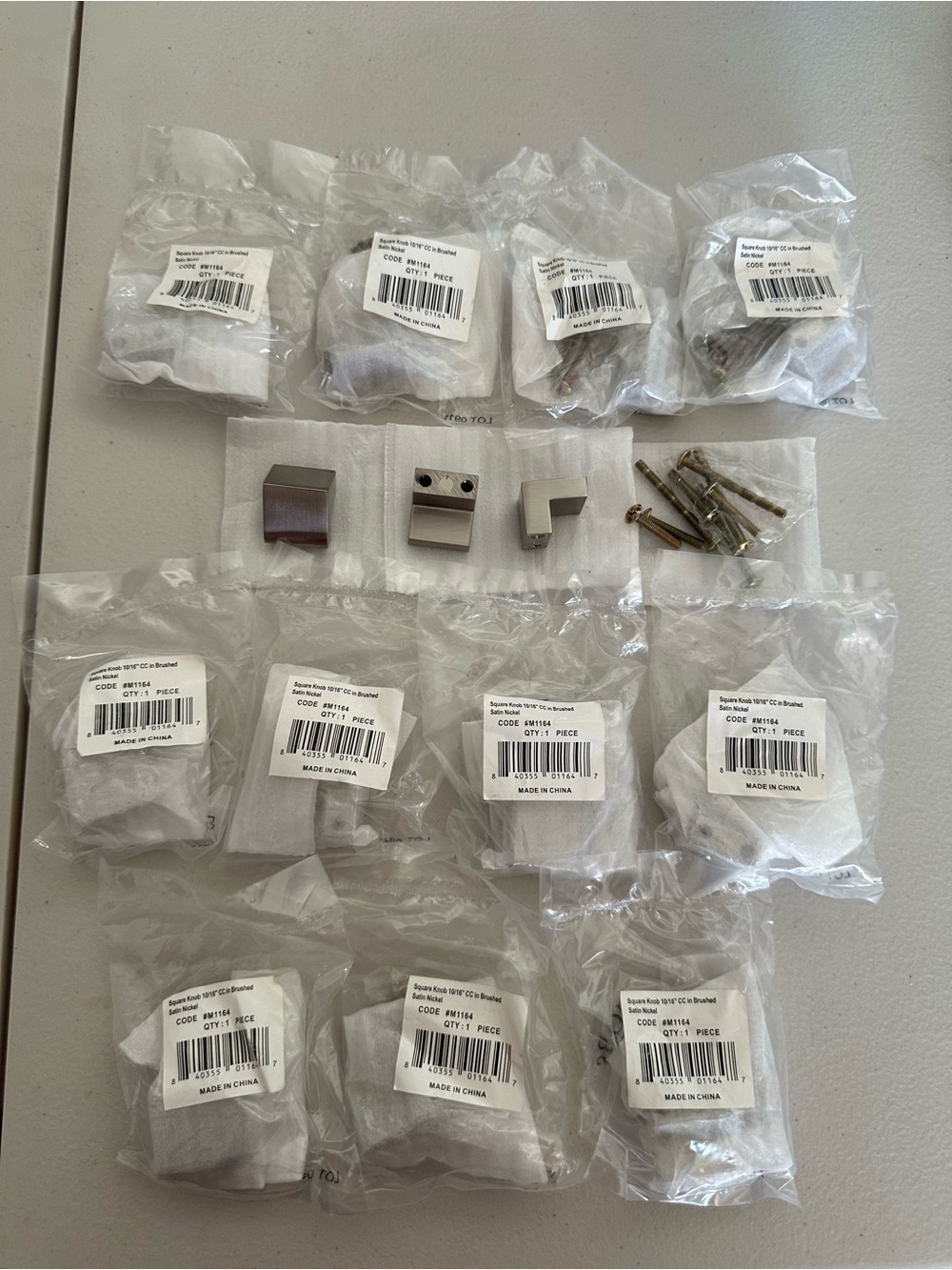 NWT top knobs m1164 qty 14